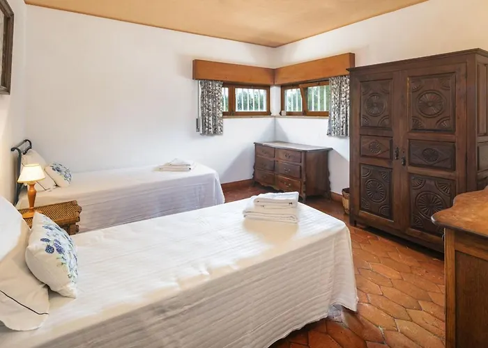 Stunning Oceanview Algarve Villa 12 Bedrooms Quinta Beachfront Marinha *