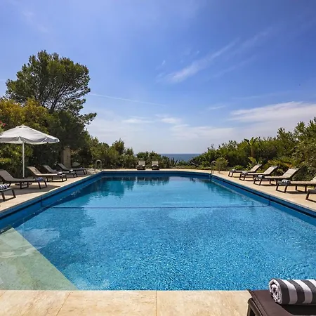 Stunning Oceanview Algarve 12 Bedrooms Quinta Beachfront Marinha *