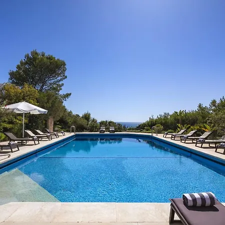 Stunning Oceanview Algarve 9 Bedrooms Quinta Marinha Amazing Location Overlooking Sea Huge Pool Benagil *