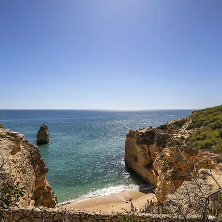 Stunning Oceanview Algarve 12 Bedrooms Quinta Beachfront Marinha