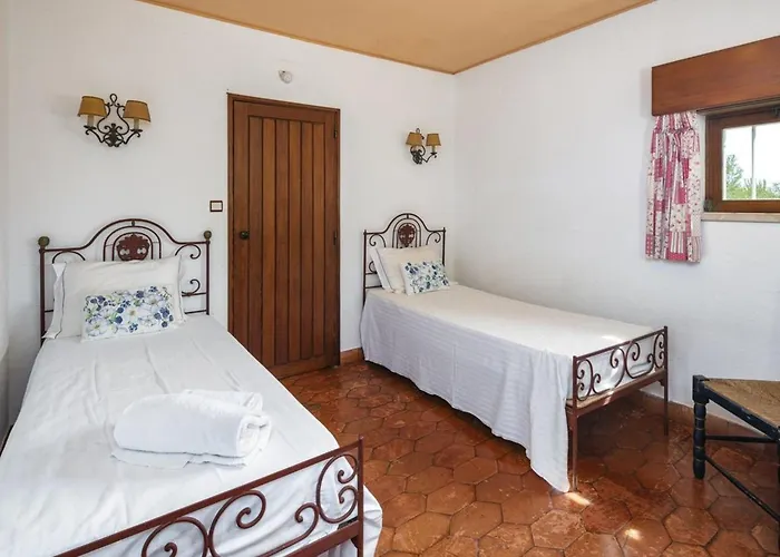 Stunning Oceanview Algarve Villa 12 Bedrooms Quinta Beachfront Marinha Villa *