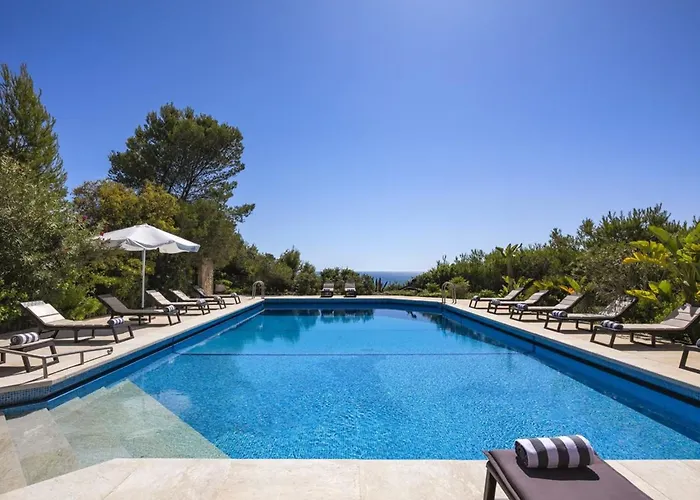 Stunning Oceanview Algarve Villa 12 Bedrooms Quinta Beachfront Marinha *